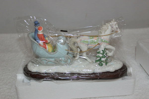 Avon Moments And Memories Porcelain Horse & Sleigh Figure
