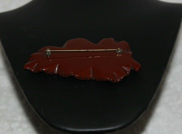 Bakelite Leaf Pin Brooch