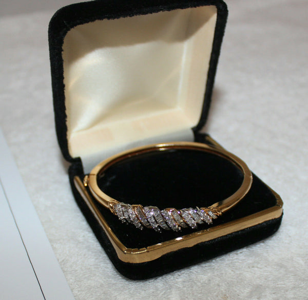 14K Gold Water Fall Diamond Bangle Bracelet